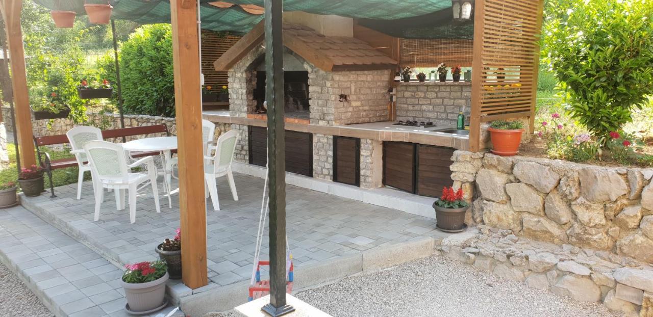 Green Garden Lohovo Bihać Exterior foto