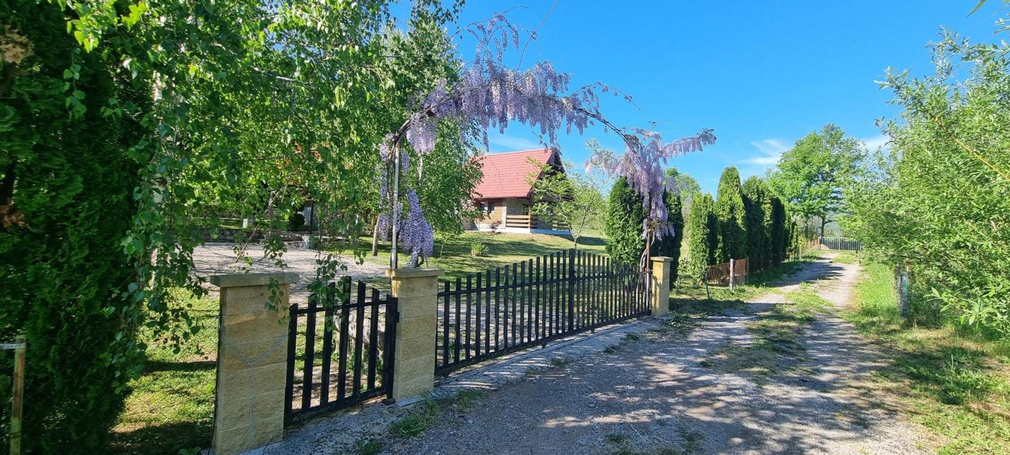 Green Garden Lohovo Bihać Exterior foto